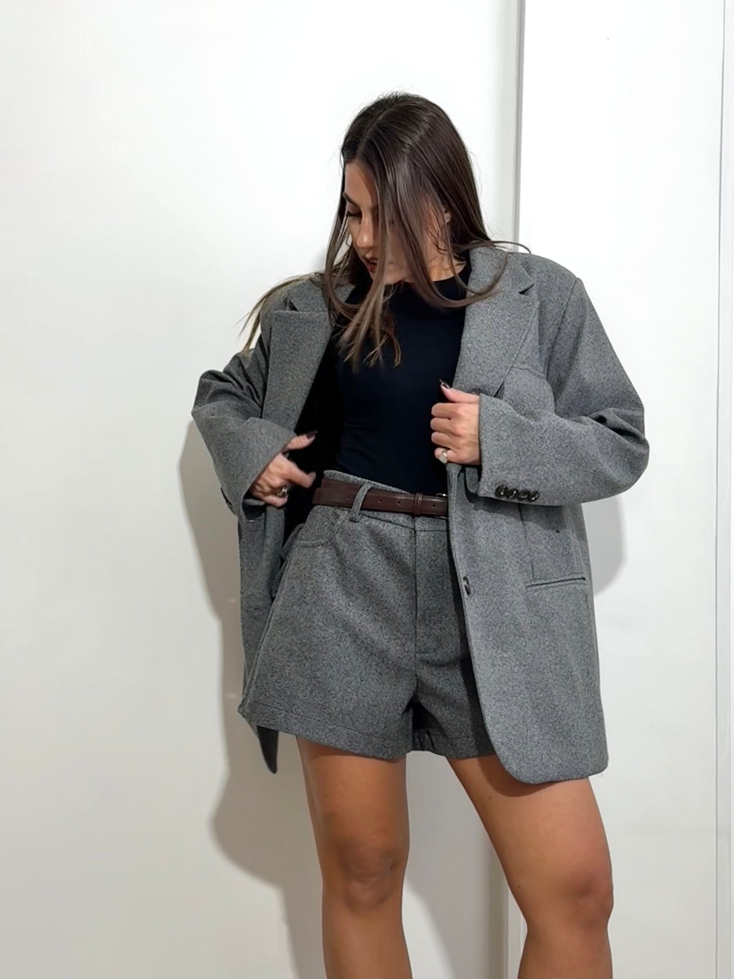 Grey Whisper Shorts - Sussurro grigio